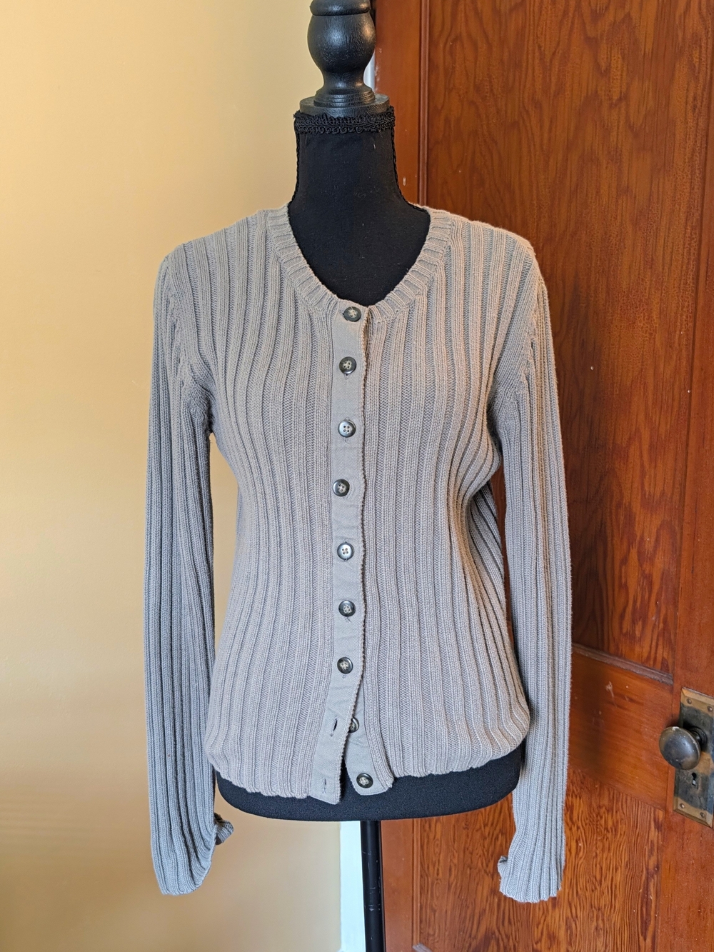 GAP Ribbed Button-Front Cardigan in Taupe